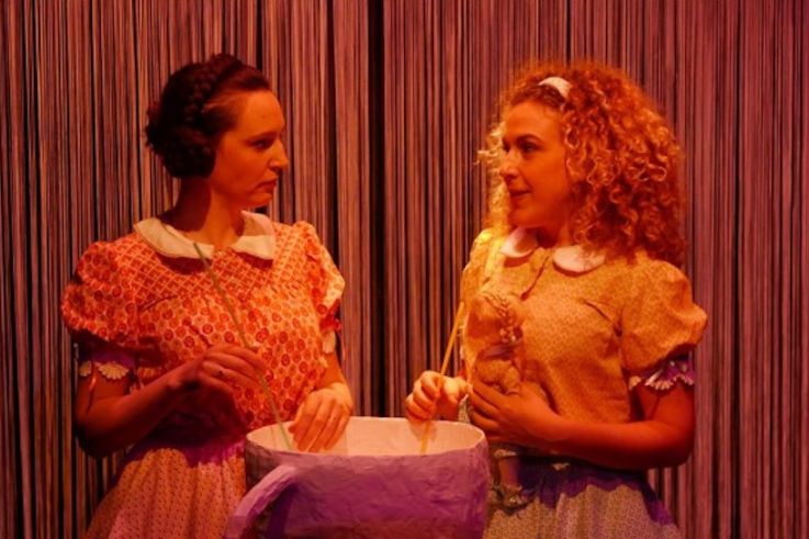 Les Petites Filles Modèles au Théâtre Lucernaire