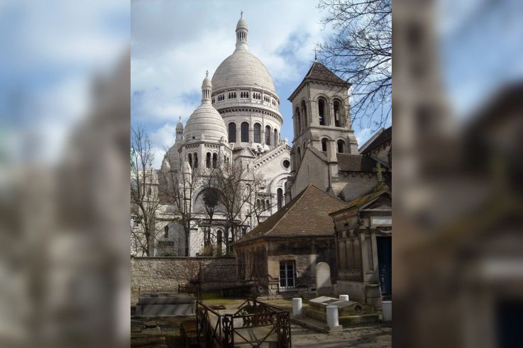 Le plus petit cimetière de Paris