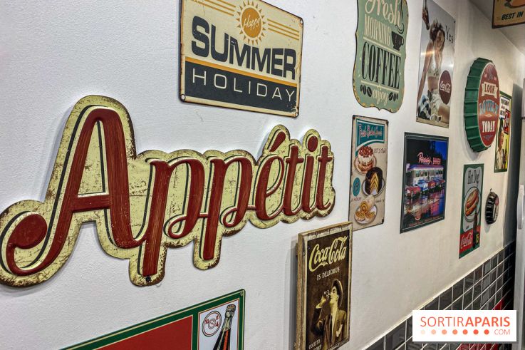 Noo York Hot Dog Bagel