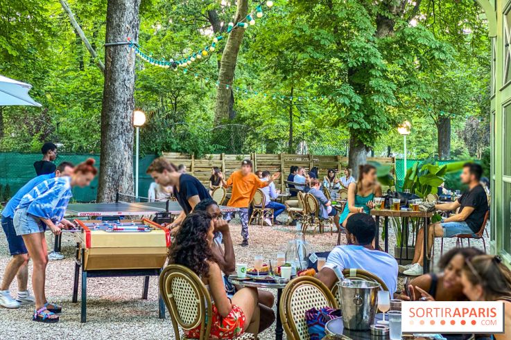 Le Jardin Bohème au Chalet du Lac, la terrasse estivale