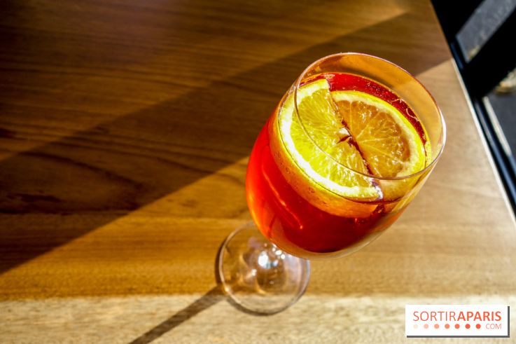 Monbleu Le Comptoir : la nouvelle cave à manger à Paris , les photos