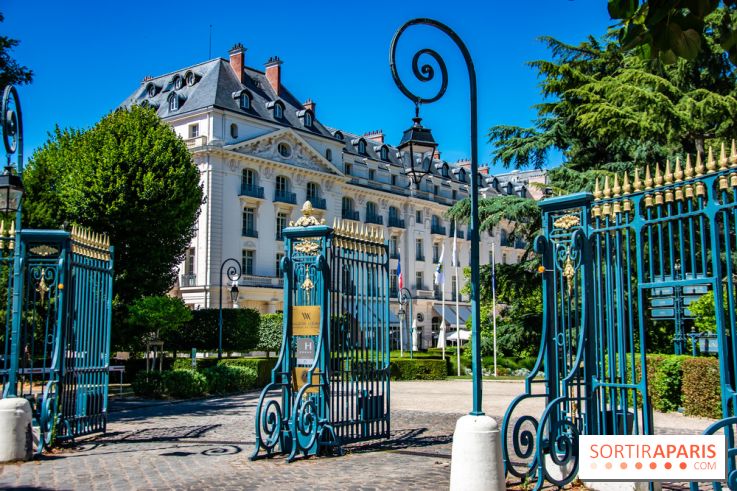 Le Waldorf Astoria Trianon Palace, un écrin royal au cœur du parc de Versailles façade