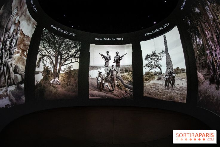 Photos : Exposition immersive Jimmy Nelson : The last sentinels à l’Atelier des Lumières 