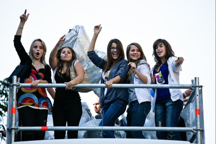 Girls on char
Laurent Wolf et Constance Epaillard
Techno Parade 2008