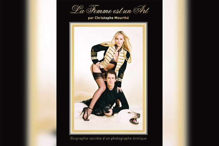 Bio Christophe Mourthé
La femme est un art