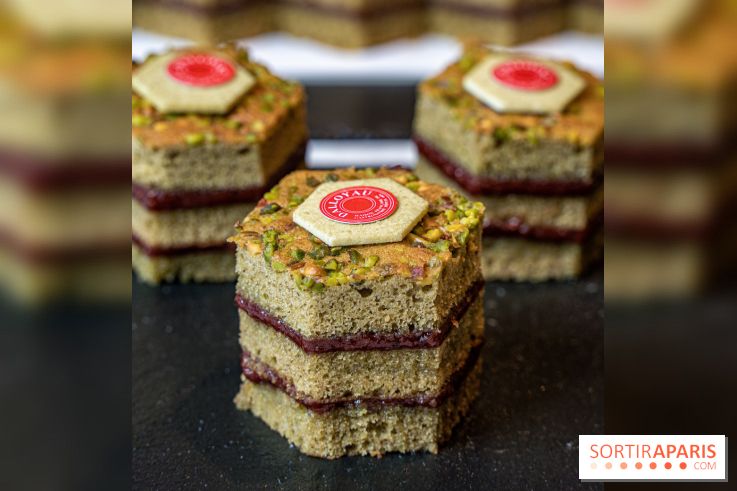 Dalloyau dévoile un menu et un cake CBD en collab avec Divie Paris