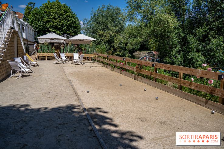 La plage et le brunch EffetMer de la Maison Louveciennes 