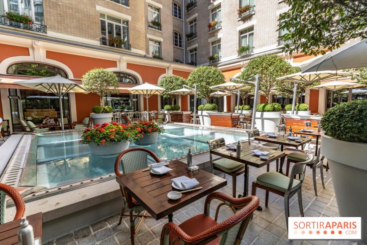 La terrasse du Royal Monceau en mode estivale
