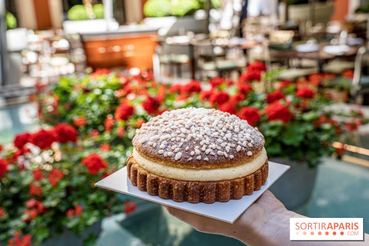 La terrasse du Royal Monceau en mode estivale