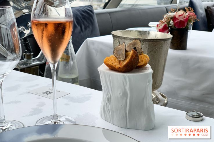 Oiseau Blanc Peninsula