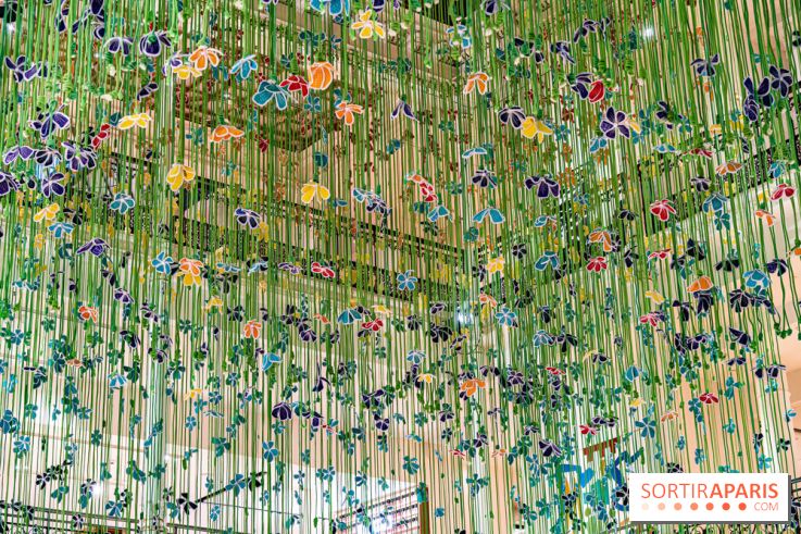 Les fleurs de Thebe Magugu au Bon Marché