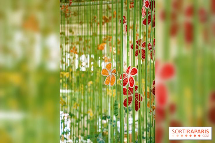 Les fleurs de Thebe Magugu au Bon Marché