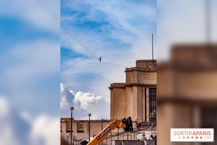 Le Funambule Nathan Paulin traverse le Trocadéro de la Tour Eiffel au Théâtre Chaillot