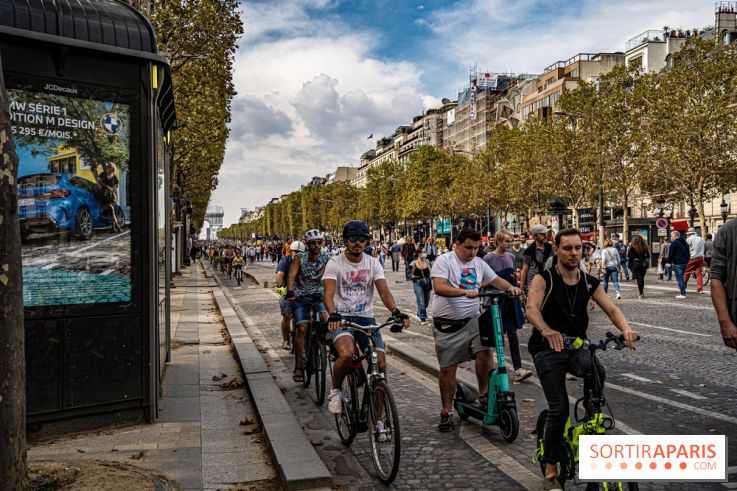 Champs Elysées piéton et Arc de Triomphe empaqueté