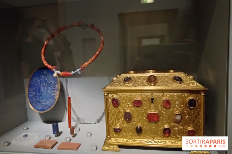 Venus d'ailleurs, matériaux et objets voyageurs