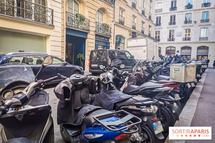 scooter voiture stationnement visuel actualités