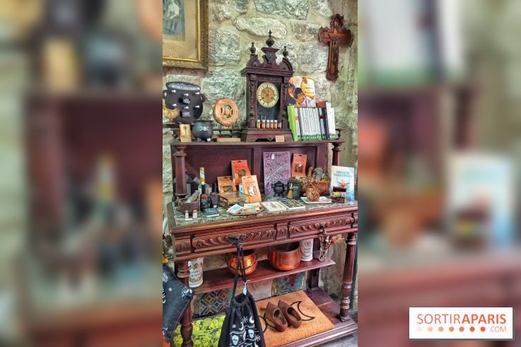 L'Esprit du Chaudron, le repaire des sorcières parisiennes