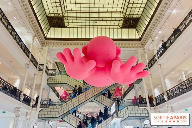 Philippe Katerine s'empare du Bon Marché à Paris : un programme haut en couleurs et plein d'humour