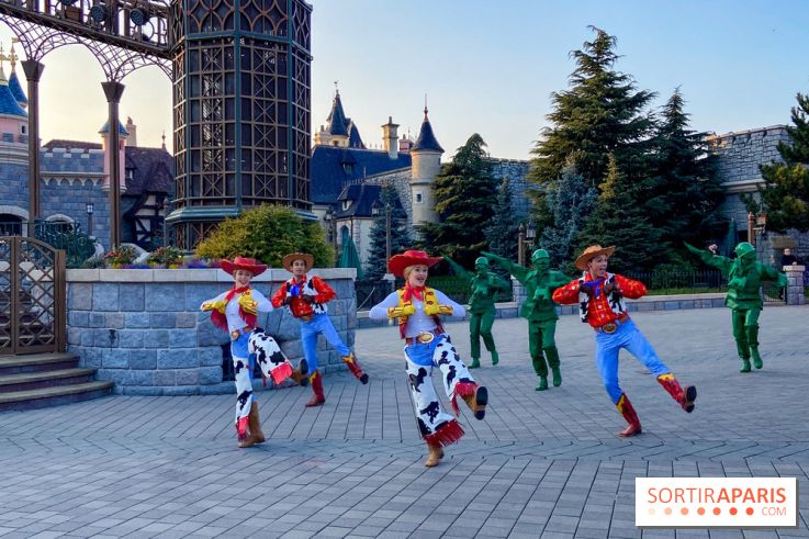 30 ans Disneyland Paris : Parade Stars on Parade