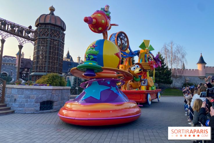 30 ans Disneyland Paris : Parade Stars on Parade