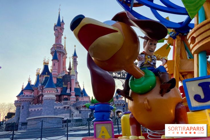 30 ans Disneyland Paris : Parade Stars on Parade