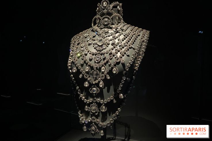 La Galerie Dior, le musée de la célèbre maison de couture parisienne au 30 Montaigne
