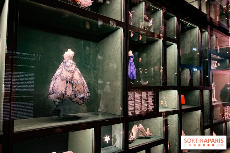 La Galerie Dior, le musée de la célèbre maison de couture parisienne au 30 Montaigne