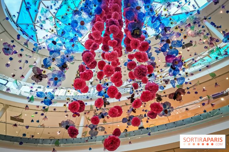 Les bouteilles à la mer, l'exposition poétique et florale autour de la pollution à Beaugrenelle