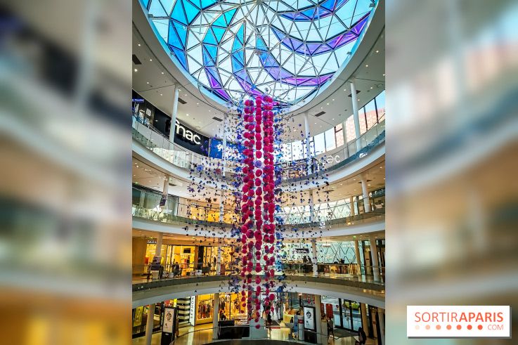 Les bouteilles à la mer, l'exposition poétique et florale autour de la pollution à Beaugrenelle