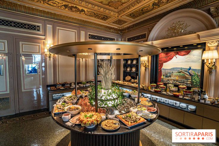 Photos : le Brunch royal du café de la Paix