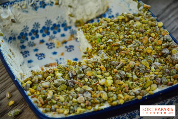 Un bar à glaces et un dessert dans un train de la Félicita