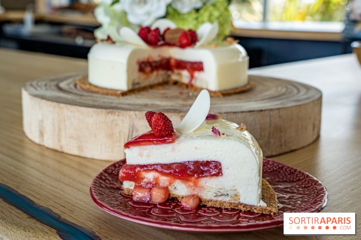 Rosa, la pâtisserie fraise rose de Claire Heitzler pour la Fête des Mères