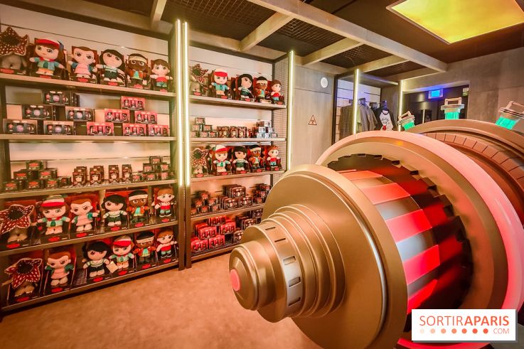 Stranger Things : un pop-up store éphémère inédit débarque sur les Champs-Elysées, nos photos