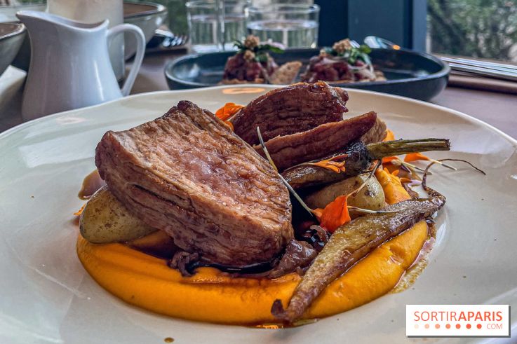 Titi Palacio, bar-restaurant festif à la Félicité 