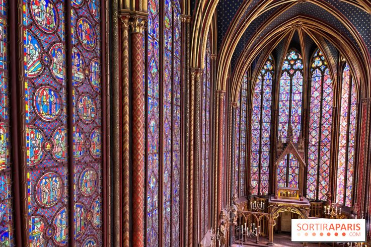 La Sainte-Chapelle et ses 1113 vitraux, un véritable joyau gothique à Paris