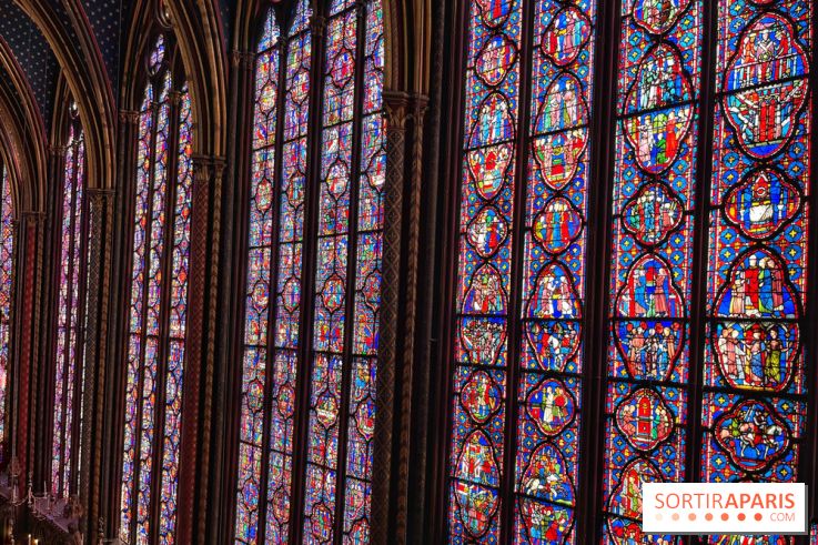 La Sainte-Chapelle et ses 1113 vitraux, un véritable joyau gothique à Paris