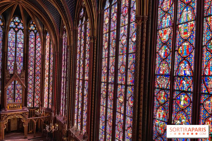 La Sainte-Chapelle et ses 1113 vitraux, un véritable joyau gothique à Paris