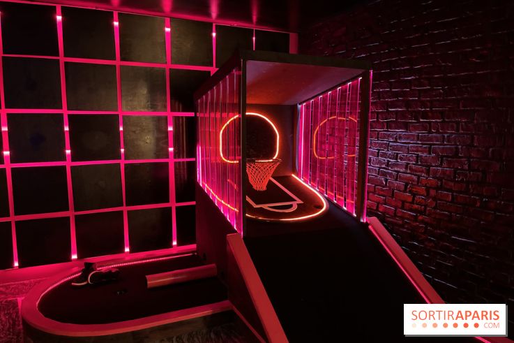 Mad Golf, le premier mini-golf indoor à l'ambiance rétro et insolite au cœur de Paris
