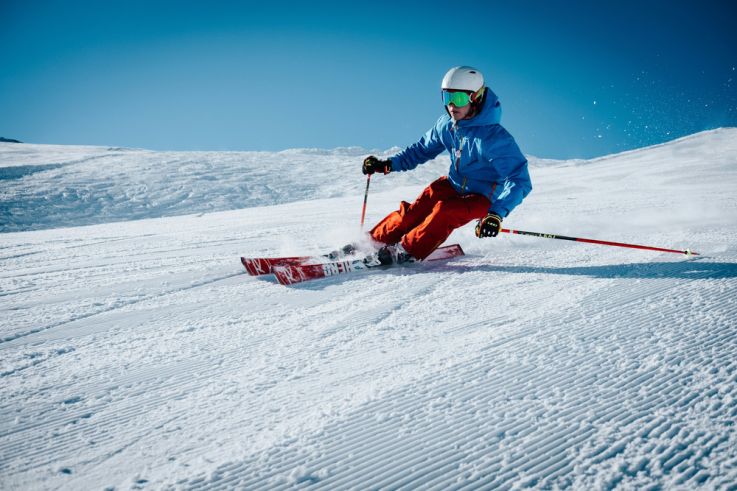 Insolite : une piste de ski indoor pour slalomer à Bonneuil-sur-Marne (94)