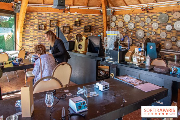 La Manufacture Arribas, souffleur de verre officiel de Disneyland Paris, vous ouvre ses portes