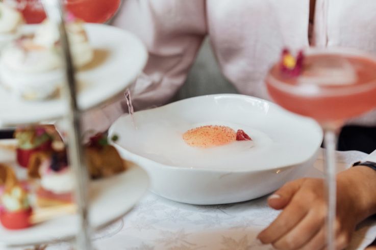 Le tea time octobre rose du Peninsula 2022 - Pink Afternoon Tea