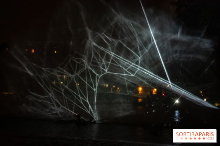 Nuit Blanche 2022 : Constellations, l'installation son et lumière au Canal de l'Ourcq