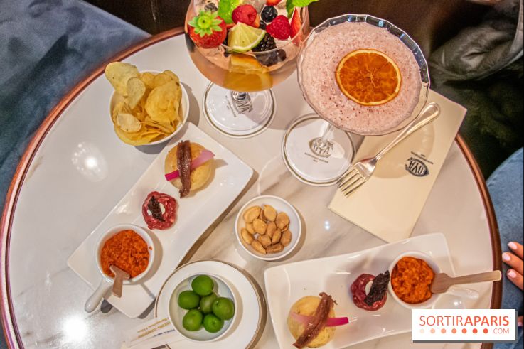 Cova lance son aperitivo chic au sein de sa pâtisserie, à côté de La Samaritaine