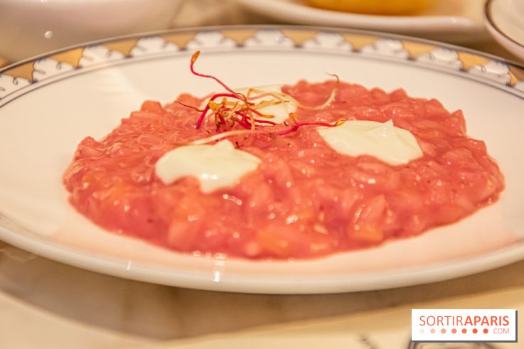Cova lance son aperitivo chic au sein de sa pâtisserie, à côté de La Samaritaine