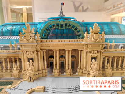 Insolite : assistez au montage en live d'une maquette LEGO du Grand Palais - fotor 1772716264439
