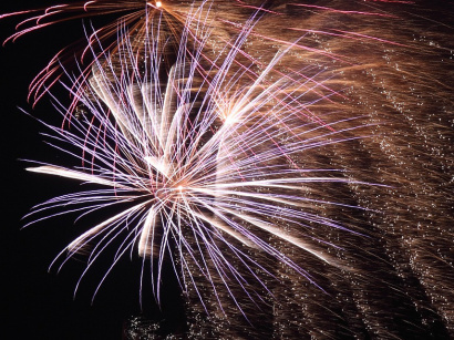 Feu d'artifice du 14 Juillet 2019 à Etampes (91)