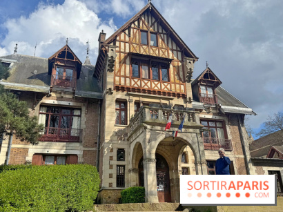 En région parisienne, cette mairie surprenante prend des allures de maison normande