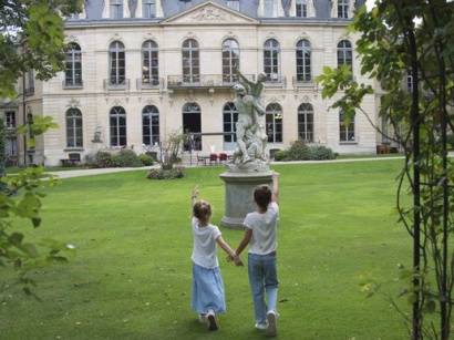 Journées du Patrimoine 2022 au Ministère de l'Agriculture : un marché gourmand à l'Hôtel de Villeroy