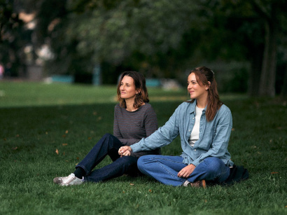Les Enfants vont bien (2025) : Monia Chokri, Camille Cottin