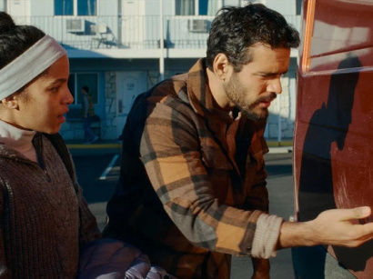 Passenger : Lou Llobell, Jacob Scipio